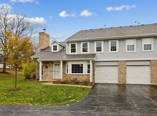 3076 Anton Cir, Aurora, IL 60504