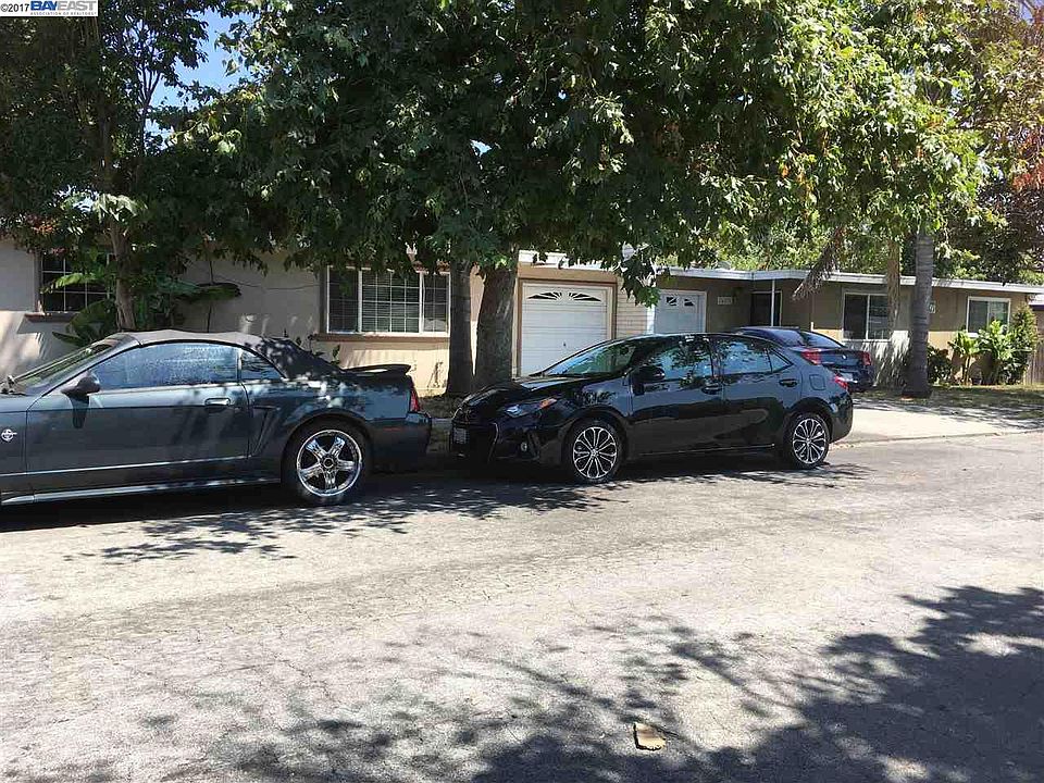 2nd image of 24074 Dotson Ct