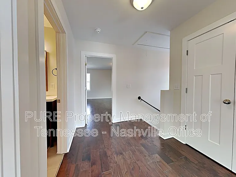 303 Gatewood Ave — Photo 23