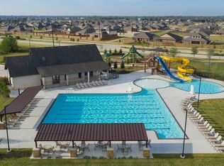 3911 S Shore Dr, Rosharon, TX 77583