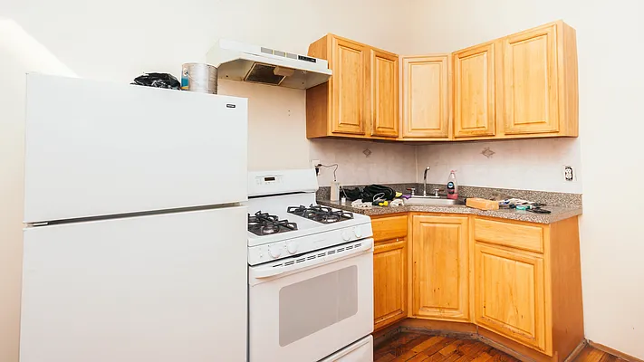Rented by Nooklyn NYC LLC | media 4