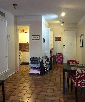 3rd image of 7711 Broadway St