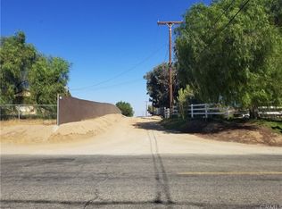 44 Duchamp, Perris, CA --