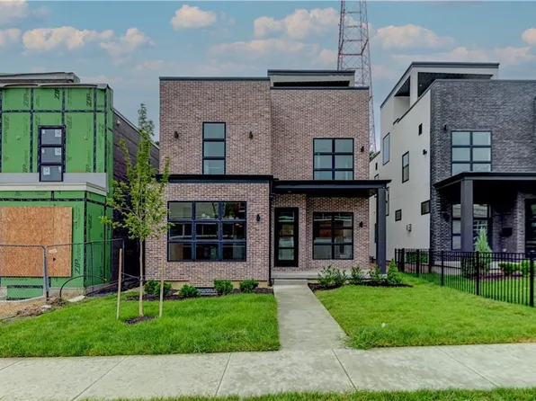 3116 Oak St, Kansas City, MO 64111