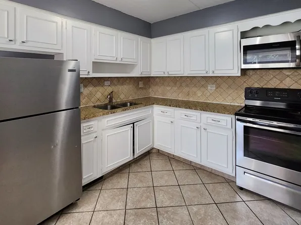 426 Wesley Ave, Oak Park, IL