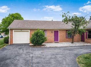 601 Pebble Place Dr #601, Delaware, OH