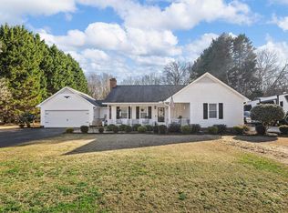 15 Lee St, Lyman, SC 29365