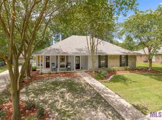 4926 Williamsburg Dr, Baton Rouge, LA 70817