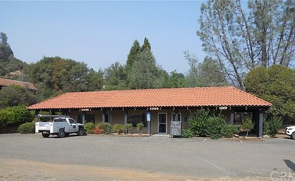 2nd image of 9721 State Highway 281