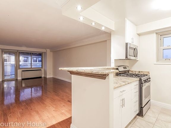 4th image of 55 W 14th St APT 17H