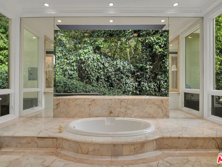 10557 Rocca Pl — Photo 25
