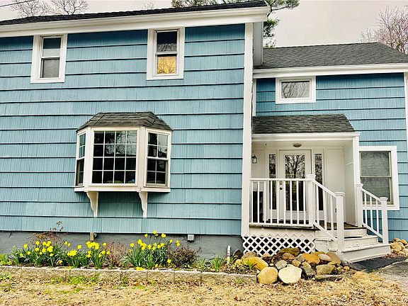 2nd image of 2 Ruth Ln