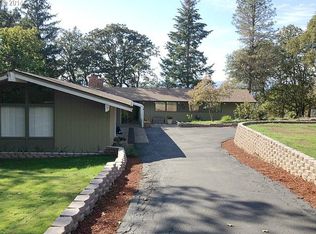 23 Royal Oaks Dr, Roseburg, OR 97471