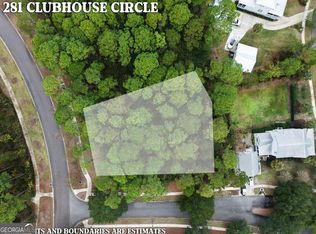 281 Clubhouse Cir, Saint Marys, GA 31558