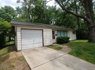 8313 Frost Ave, Saint Louis, MO
