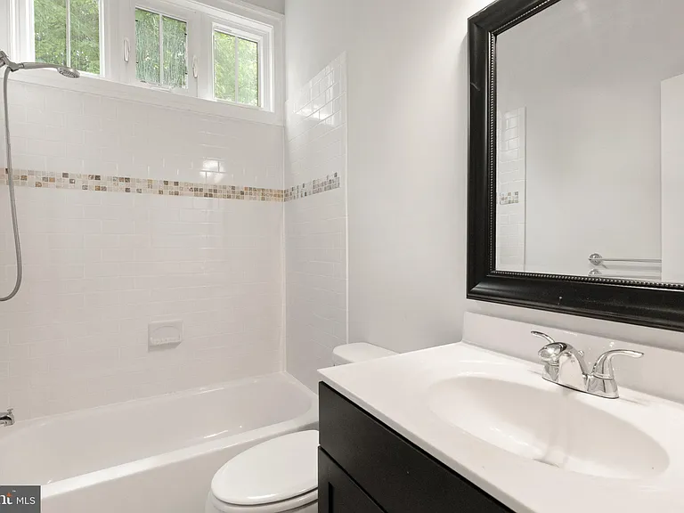 7324 Statecrest Dr — Photo 46