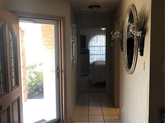 2nd image of 922 Katrin Dr