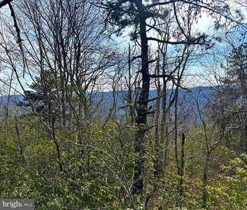 11 Acs Summit Dr, Franklin, WV, 26807