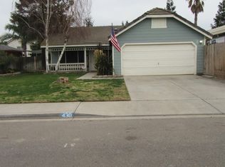 430 S Reinway Ave, Waterford, CA 95386