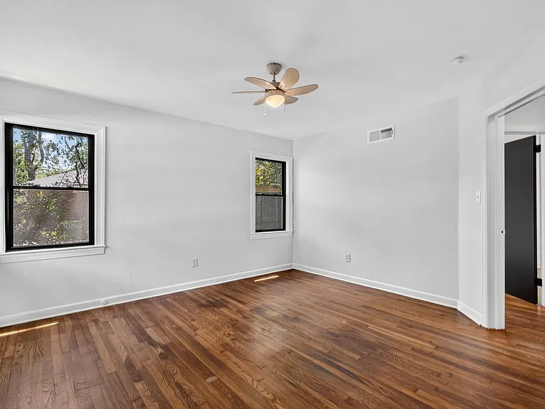 137 Brandywine Rd — Photo 10
