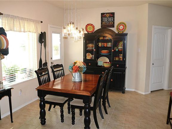 3rd image of 402 Keenland Way