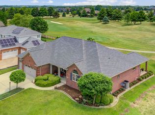 2422 Saint Andrews Rd, Urbana, IL 61802