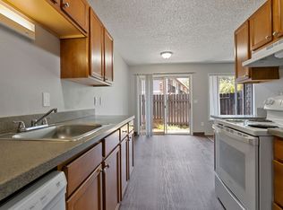 Meadow Park East Apartments, Portland, OR 97236