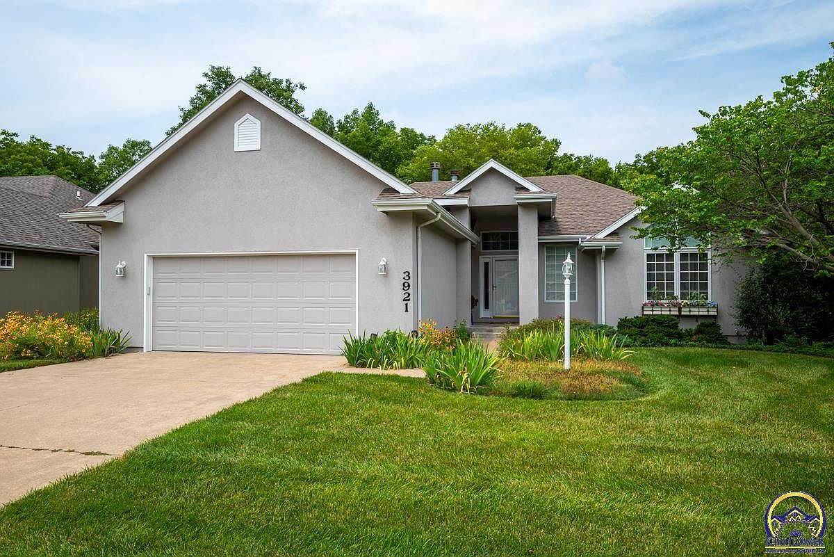 3921 SW Stonybrook Dr, Topeka, KS 66610 Zillow