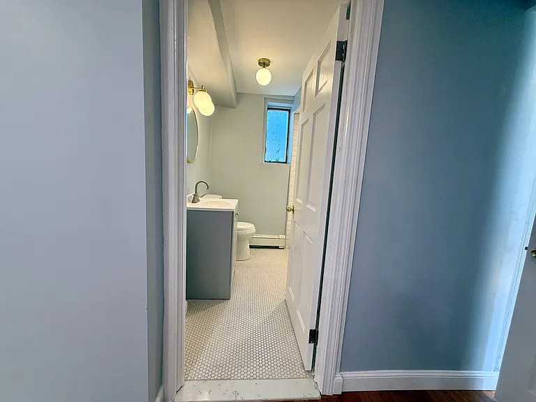 260 Hope St #1A — Photo 7