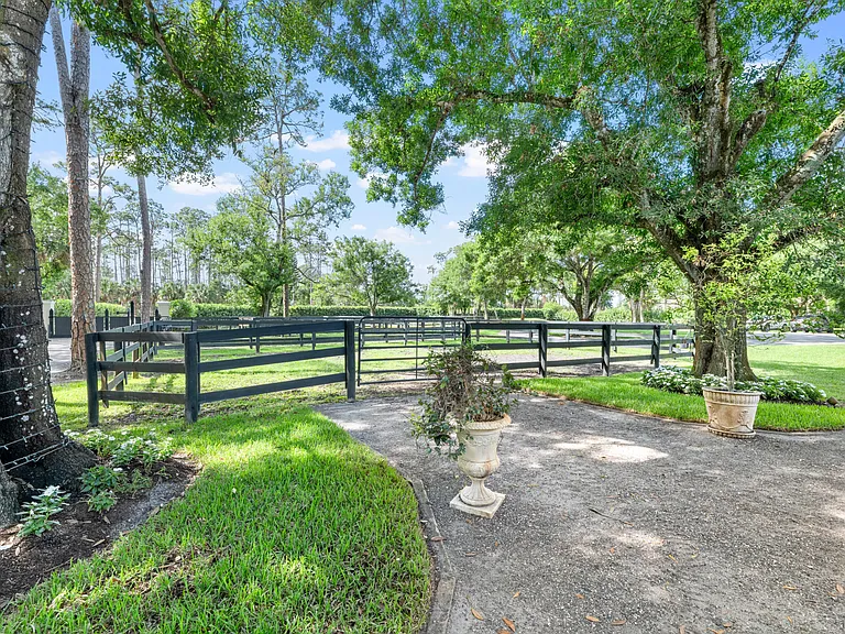 15161 Collecting Canal Rd — Photo 38