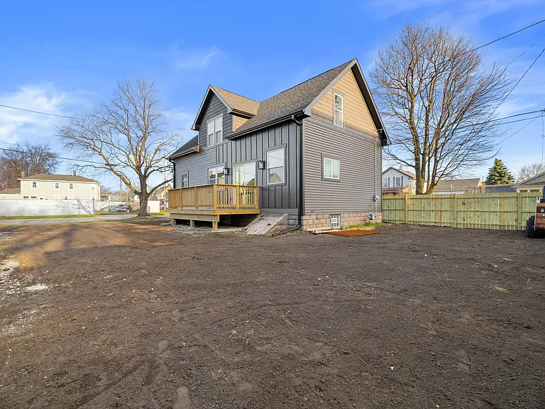 4401 8th Ave — Photo 33
