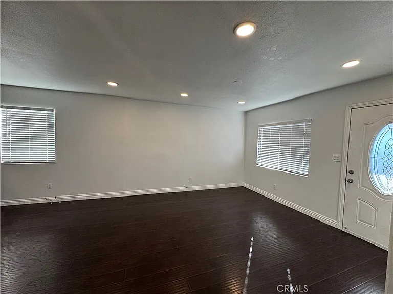847 W Gage Ave — Photo 16