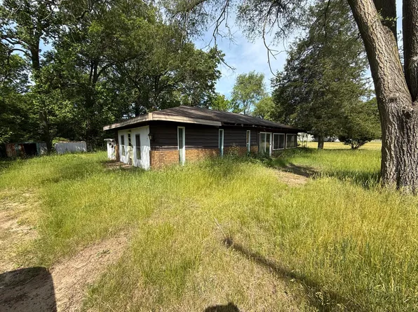 552 19th St, Otsego, MI 49078