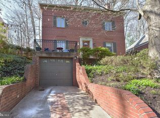 703 Chalfonte Dr, Alexandria, VA 22305