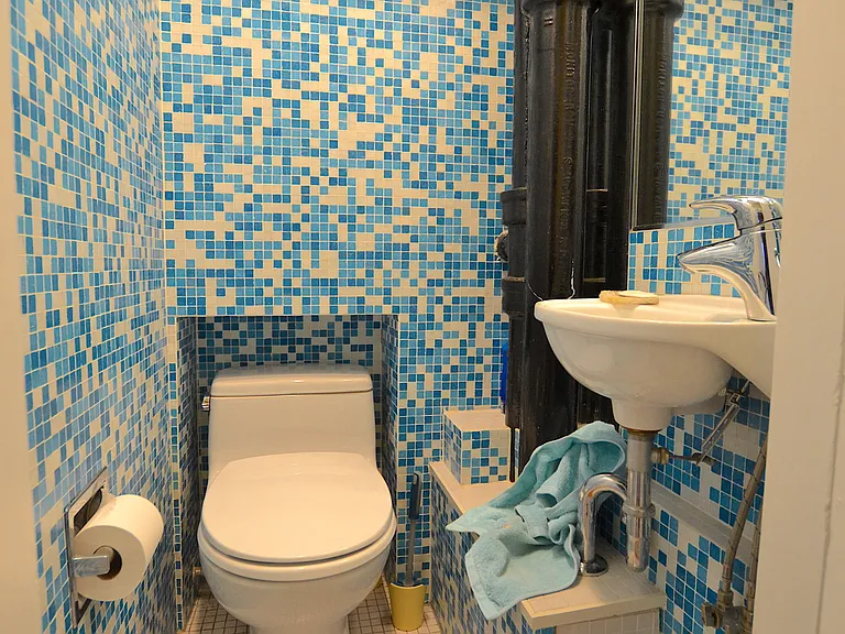 21 Royal St #7 — Photo 9
