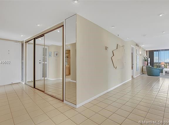 5th image of 2450 Presidential Way APT 1208