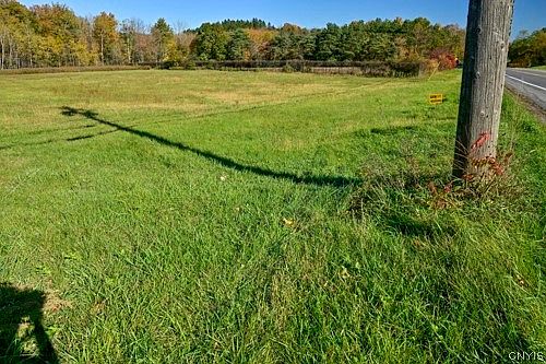 2nd image of River Rd