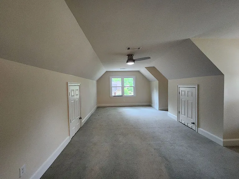 270 S Shore Dr — Photo 43