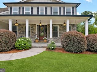 200 Discovery Lake Dr, Fayetteville, GA 30215