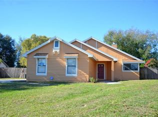 3008 Queens Gate Rd, Orlando, FL 32818