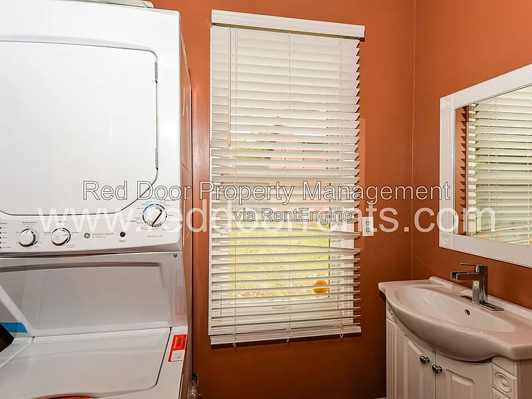 1332A N College Ave #N — Photo 15