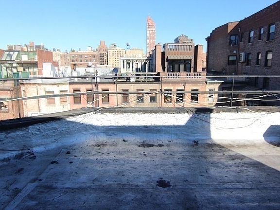 2nd image of 107 W 74th St #4