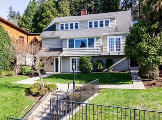 1811 Fairmount Blvd, Eugene, OR 97403