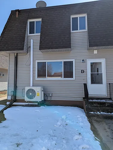950 5th Ave W #D Photo 1