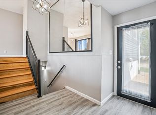 4417 Twin Pine Dr NE, Cedar Rapids, IA 52402