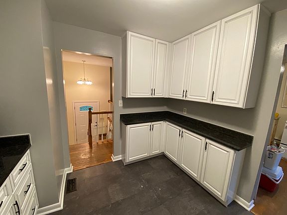 4th image of 317 Hillsmere Dr