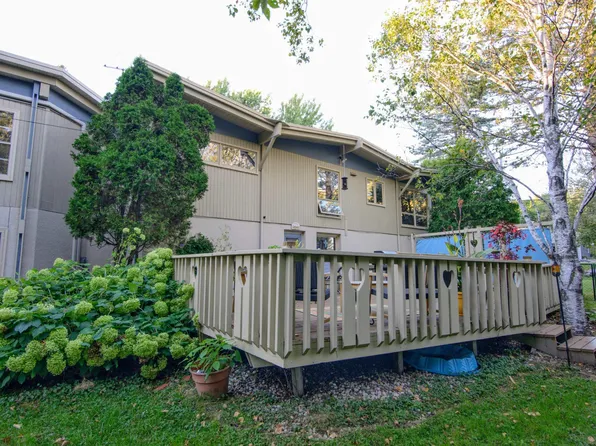 2421 Pineview Ave, Duluth, MN 55811