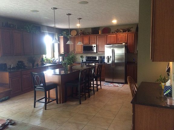 5th image of 12600 Calumet Cir