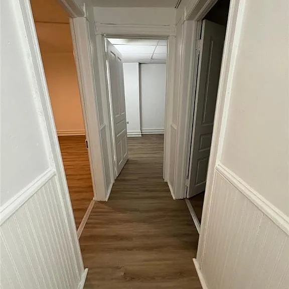 406 N 2nd St — Photo 9