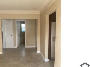 231 NW 4th St, Deerfield Beach, FL 33441